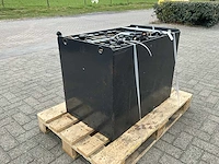 Enersys 48v 4 pzq 552 heftruck accu - afbeelding 2 van  7