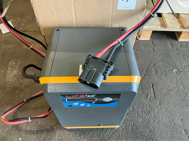 Enersys tc3 lt acculader - afbeelding 3 van  4