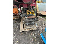 Engcon - 2011 - ec20b-cw30 - draaikantelstuk - afbeelding 5 van  10