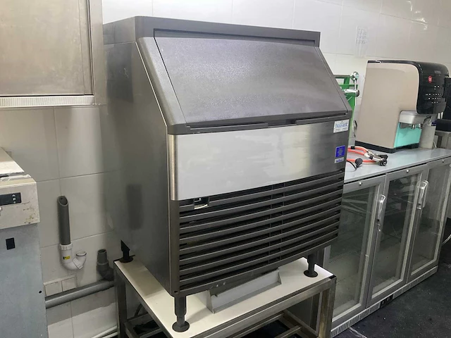 Engelen-heere qd0272a ijsblokjesmachine op onderstel - afbeelding 1 van  9