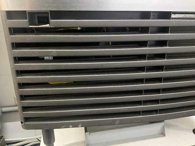 Engelen-heere qd0272a ijsblokjesmachine op onderstel - afbeelding 7 van  9