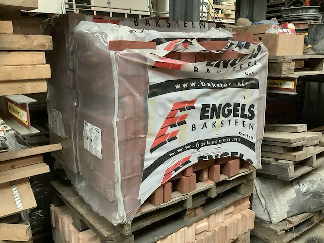Engels dop engels bakstenen (650x) - afbeelding 1 van  2