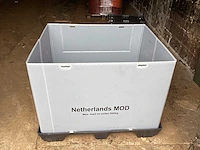 Engels kunststof palletbak (10x) - afbeelding 1 van  5