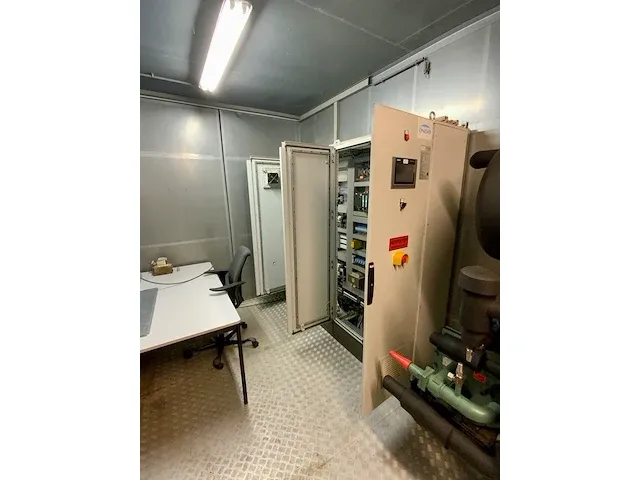 Engie/cofely koude centrale koelcontainer - afbeelding 6 van  19