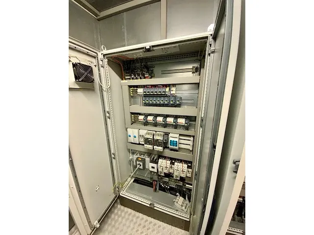 Engie/cofely koude centrale koelcontainer - afbeelding 8 van  19