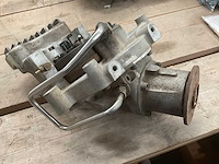 Engine fan clutch - afbeelding 1 van  5