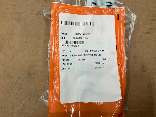 Engine fuel system components (2x) - afbeelding 3 van  3