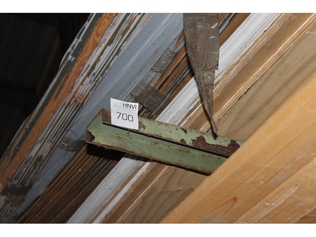 Enkelzijdige draagarmstelling vink lisse met 4x 5 armen met lengte 100 cm. hoogte 350 cm. let op: 2 armen o... - afbeelding 1 van  4