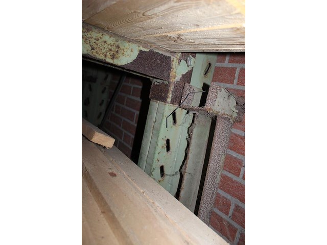 Enkelzijdige draagarmstelling vink lisse met 4x 5 armen met lengte 100 cm. hoogte 350 cm. let op: 2 armen o... - afbeelding 3 van  4