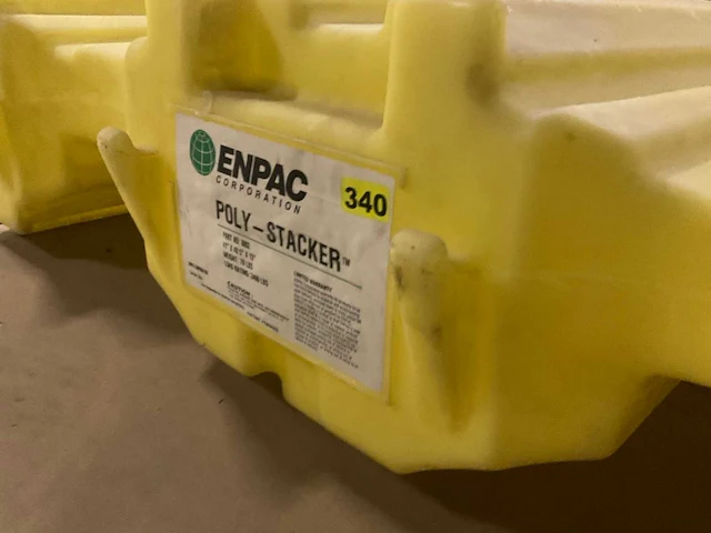 Enpac 340 poly-stacker kunststof vaten onderstel - afbeelding 3 van  3
