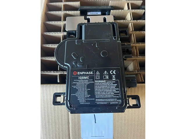 Enphase - iq8mc - micro-omvormer (6x) - afbeelding 3 van  3
