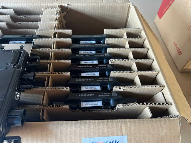 Enphase - iq8mc - micro-omvormer (6x) - afbeelding 2 van  3