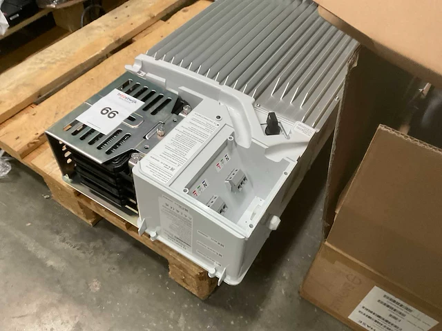 Enphase b03-t01-int00-1-2 batterijopslag - afbeelding 3 van  6