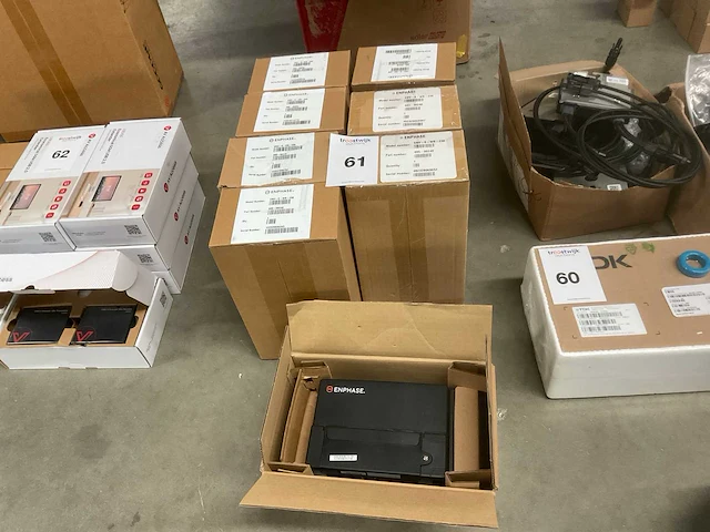 Enphase envoy-s standard env-s-wb-230 enphase communicatiegateway (8x) - afbeelding 1 van  5