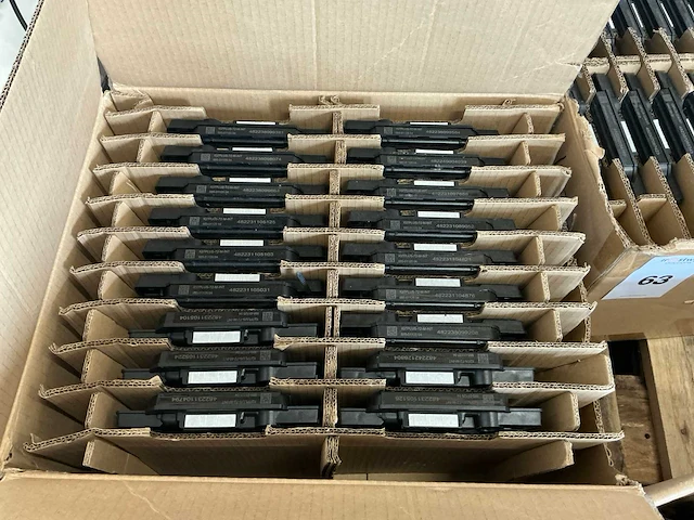 Enphase iq7+ micro-omvormer (30x) - afbeelding 2 van  3
