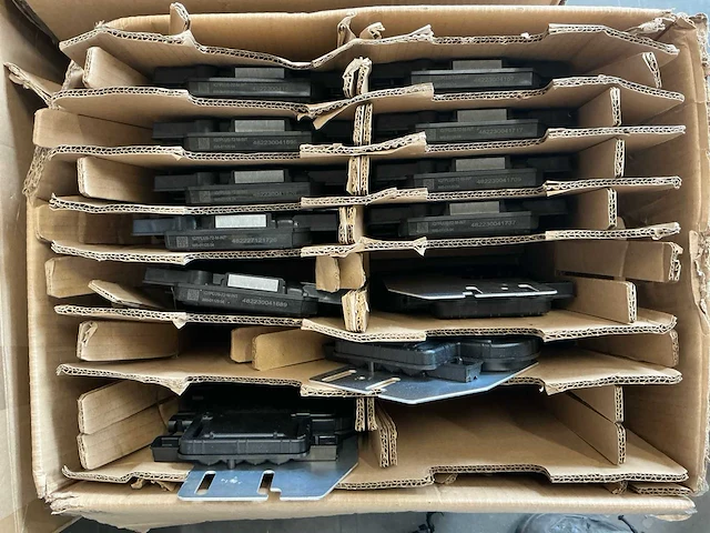 Enphase iq7+ micro-omvormer (30x) - afbeelding 3 van  3
