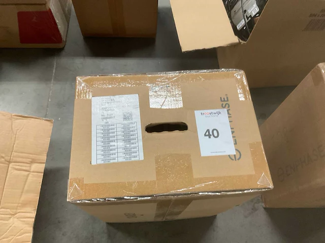 Enphase iq8plus-72-m-int micro omvormer (18x) - afbeelding 2 van  3