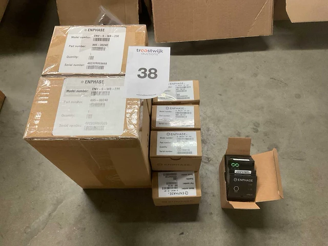 Enphase q-relay-1p-int, env-s-wb-230 relais, communicatie gateway (10x) - afbeelding 1 van  4