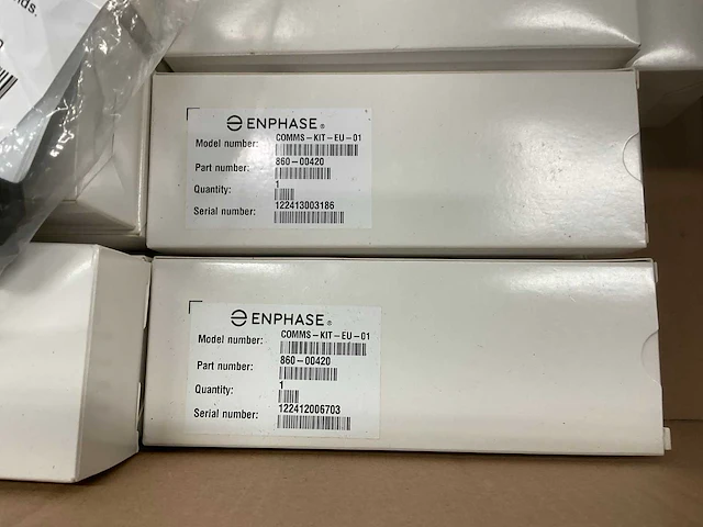 Enphase, tdk, goodwe communicatie kit, ringkern, wifi kit zonnepanelen installatie materialen - afbeelding 4 van  8