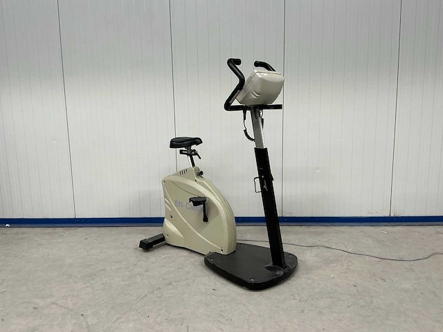 Enraf-nonius - en-cardio - ergofiets - afbeelding 1 van  2