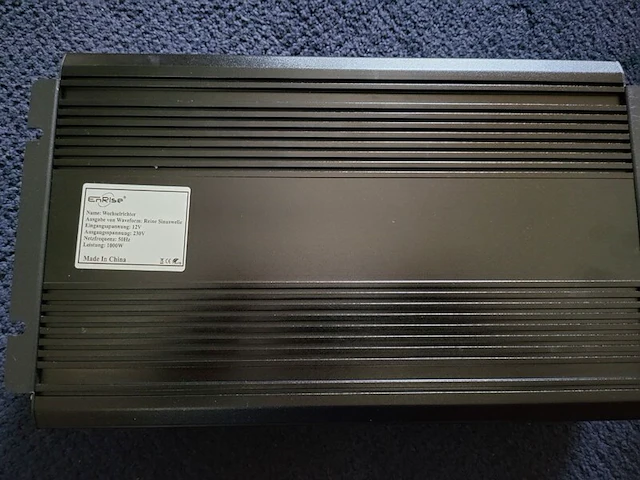 Enrise 12v-230v zuivere sinus omvormer - 1000w/2000w, enrise, zuivere sinus omvormer - 1000w/2000w, zwart - afbeelding 4 van  4