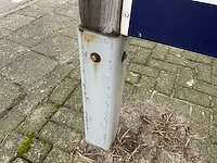 Entree bord met zadeldak - afbeelding 6 van  9