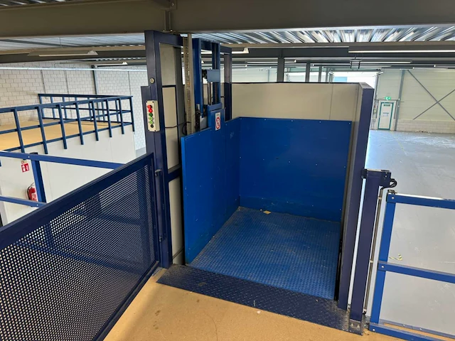 Entresol vloer (20x9,50 mtr) (190m2) - afbeelding 4 van  58