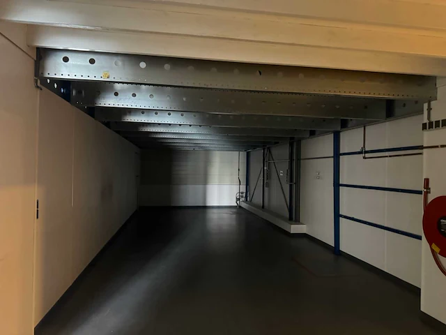 Entresol vloer (20x9,50 mtr) (190m2) - afbeelding 38 van  58