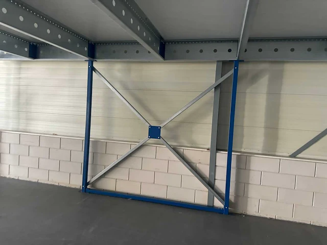 Entresol vloer (20x9,50 mtr) (190m2) - afbeelding 44 van  58