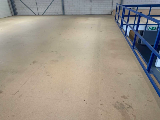 Entresol vloer (20x9,50 mtr) (190m2) - afbeelding 34 van  58