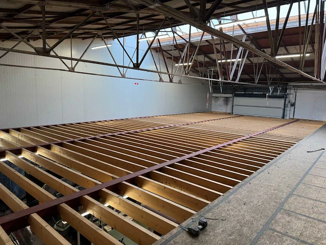 Entresol vloer (21,38x13,58 mtr) (290m2) - afbeelding 1 van  53