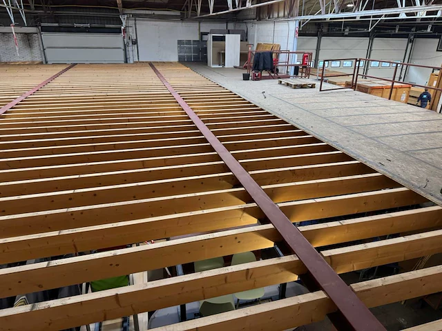 Entresol vloer (21,38x13,58 mtr) (290m2) - afbeelding 14 van  53