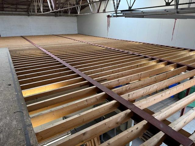 Entresol vloer (21,38x13,58 mtr) (290m2) - afbeelding 53 van  53