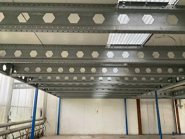 Entresol vloer (231m2) - afbeelding 12 van  24