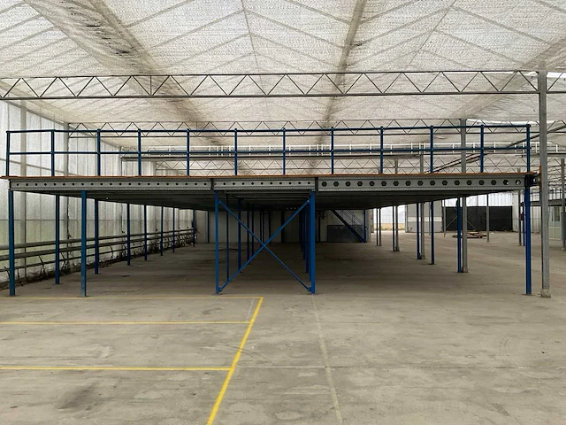 Entresol vloer (231m2) - afbeelding 2 van  24