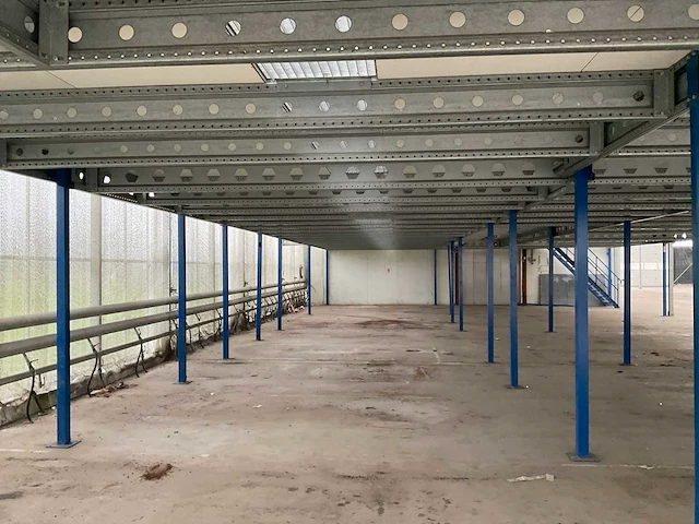 Entresol vloer (231m2) - afbeelding 3 van  24