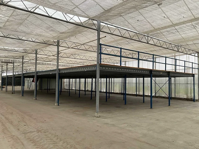 Entresol vloer (278m2) - afbeelding 1 van  27