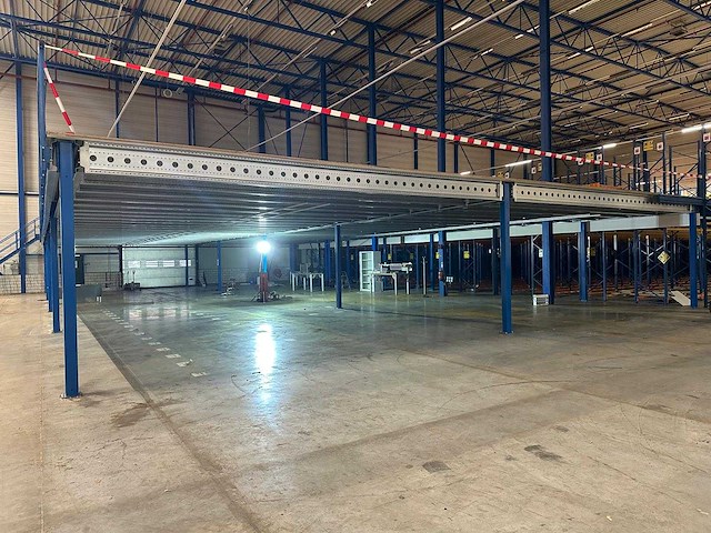 Entresolvloer 432m2 - afbeelding 21 van  26