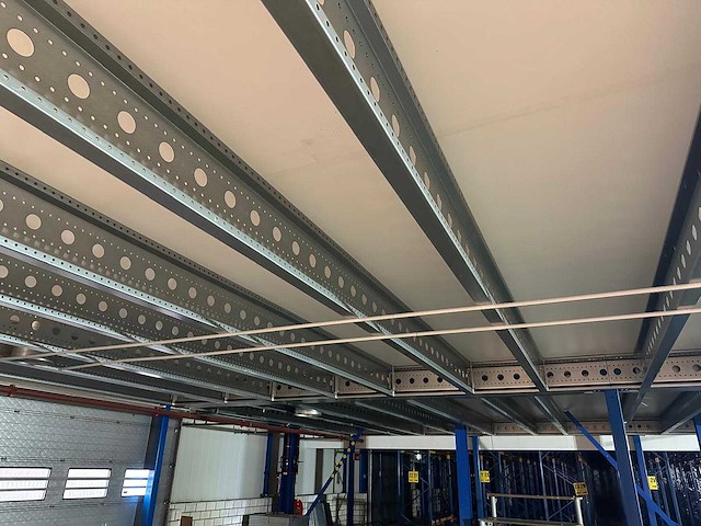 Entresolvloer 432m2 - afbeelding 23 van  26