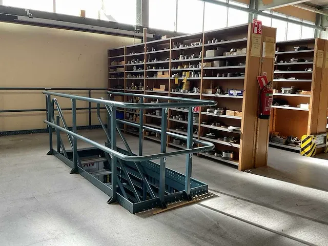 Entresolvloer (ca. 260 m²) - afbeelding 14 van  27