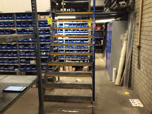 Entresolvloer/ magazijnstelling - afbeelding 10 van  23