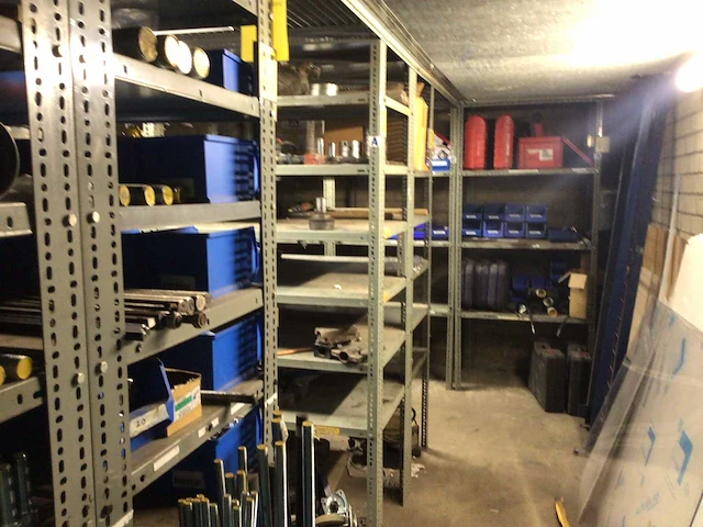 Entresolvloer/ magazijnstelling - afbeelding 23 van  23