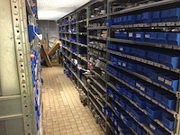 Entresolvloer met magazijnstellingen - afbeelding 9 van  13