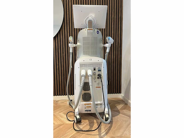Eos lason - diode ice - laser apparaat - afbeelding 13 van  30