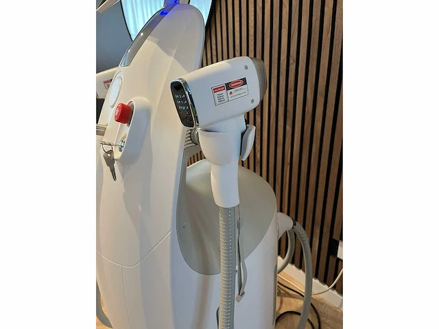 Eos lason - diode ice - laser apparaat - afbeelding 15 van  30