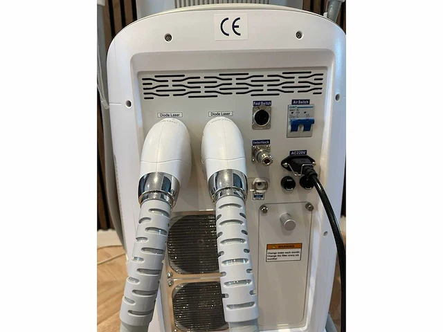 Eos lason - diode ice - laser apparaat - afbeelding 22 van  30