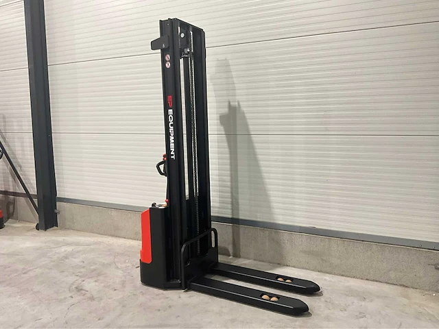 Ep - 2025 - es15 4,15 meter - stapelaar - afbeelding 19 van  19