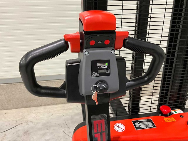 Ep - 2025 - est 124 2,7 meter - stapelaar - afbeelding 12 van  22