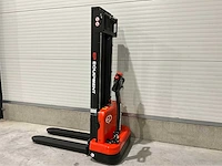 Ep - 2025 - est 124 3,3 meter - stapelaar - afbeelding 16 van  21