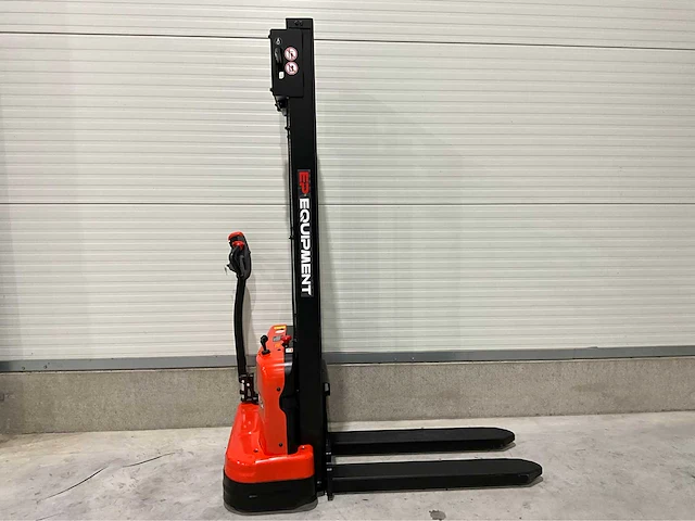 Ep - 2025 - est 124 3,6 meter - stapelaar - afbeelding 19 van  20